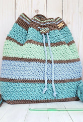 Color Wave Backpack (Crochet)